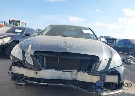 2013 Mercedes-Benz E 350 4Matic из США, поврежденный, VIN WDDHF8JB9DA714974